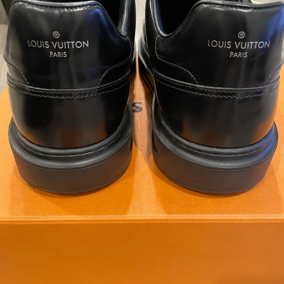 Louis Vitton Beverly Hills Sneaker. Worn twice. - Picture 3 of 4